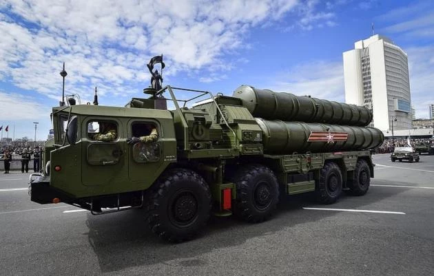 S-400: Ο πύραυλος μεγάλου βεληνεκούς 40N6E είναι έτοιμος να μπει στο οπλοστάσιο